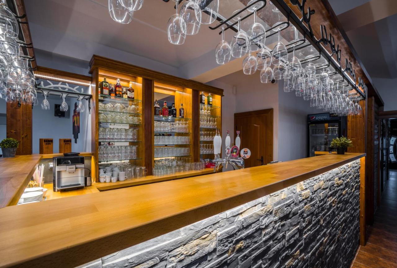 Hermanicky Ranch Jestrebice酒店 外观 照片