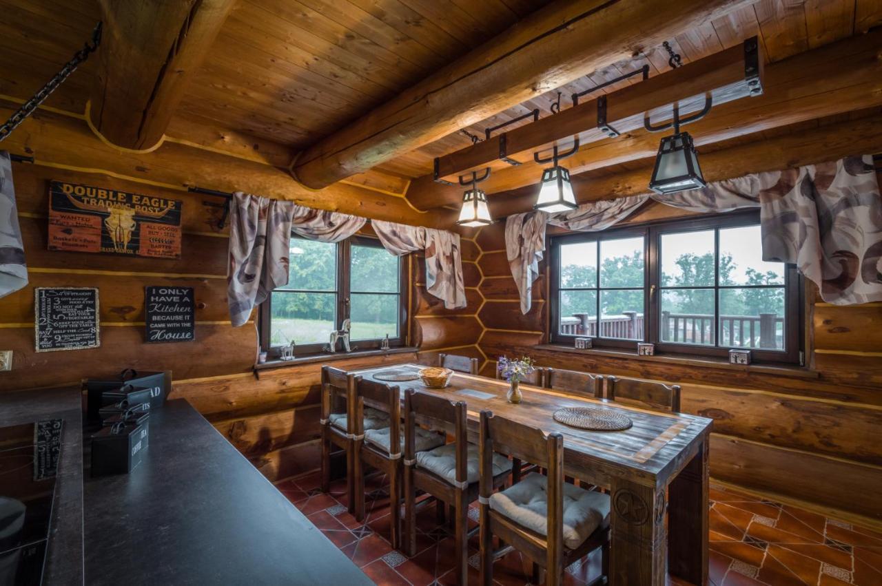 Hermanicky Ranch Jestrebice酒店 外观 照片