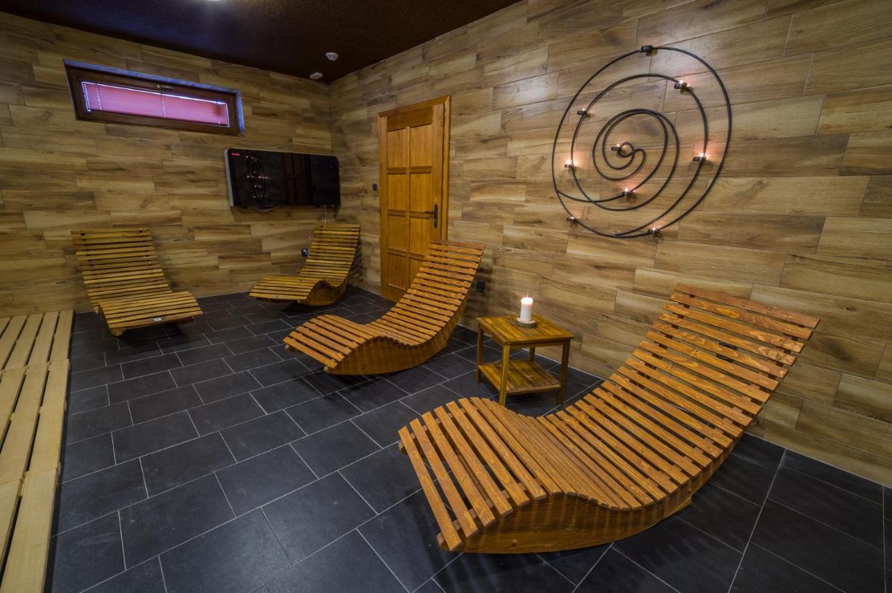 Hermanicky Ranch Jestrebice酒店 外观 照片